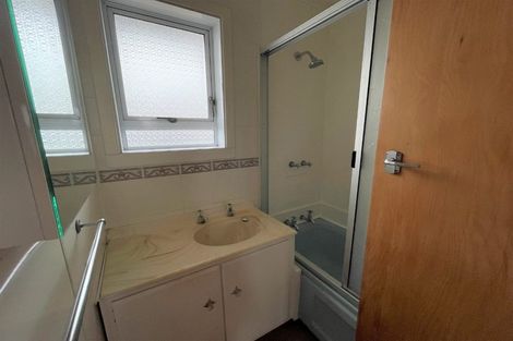 Photo of property in 109 Wallace Road, Mangere Bridge, Auckland, 2022