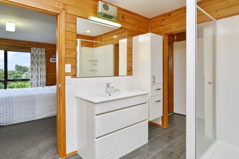 Photo of property in 1 Rockview Place, Mount Pleasant, Christchurch, 8081