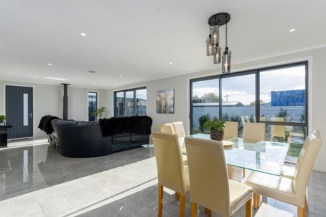 Photo of property in 55b Dublin Street, Martinborough, 5711