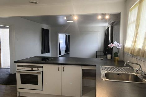 Photo of property in 8 Taurima Street, Hei Hei, Christchurch, 8042