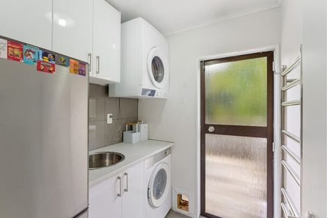 Photo of property in 2 Makora Road, Otaihanga, Paraparaumu, 5036