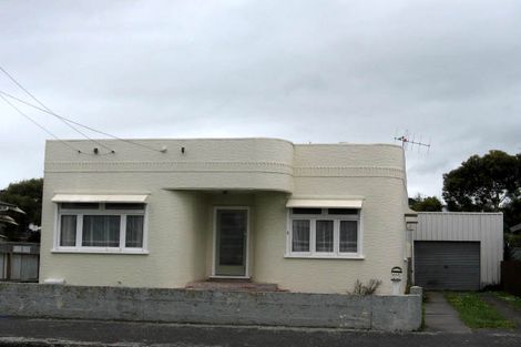 Photo of property in 72 Liverpool Street, Whanganui, 4500
