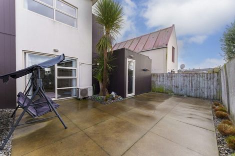 Photo of property in 96b Grafton Street, Waltham, Christchurch, 8011