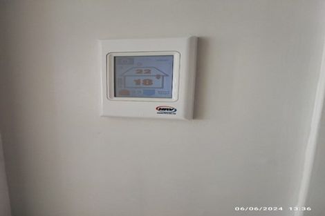 Photo of property in 2/28 Carnoustie Drive, Wattle Downs, Auckland, 2103