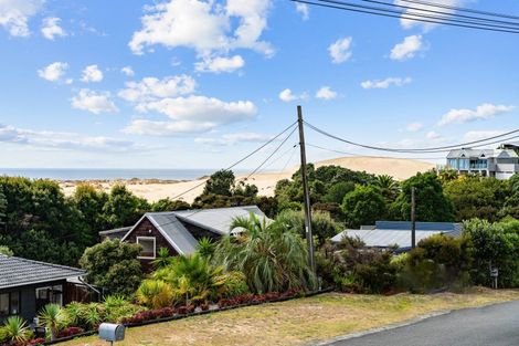 Photo of property in 42 Cheviot Street, Mangawhai Heads, Mangawhai, 0505