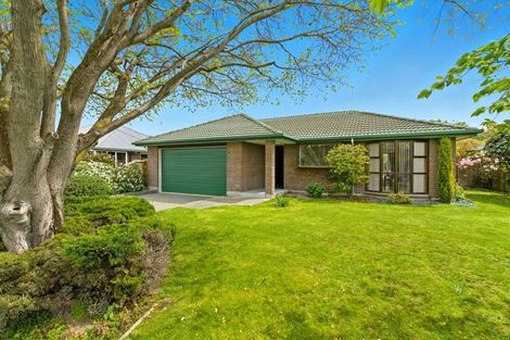 Photo of property in 8 Addison Place, Halswell, Christchurch, 8025