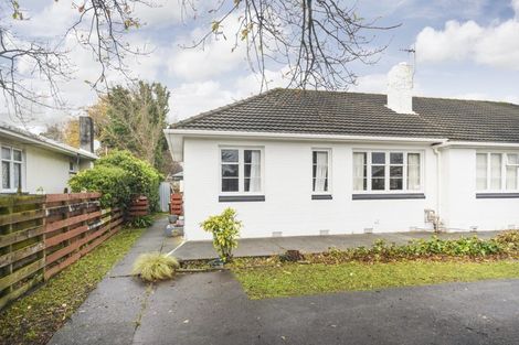 Photo of property in 534 Featherston Street, Roslyn, Palmerston North, 4414