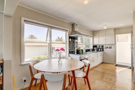 Photo of property in 3 Linley Place, Levin, 5510