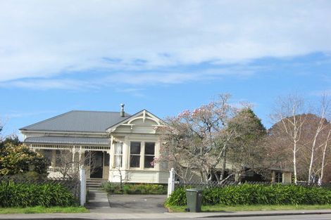 Photo of property in 80 Napier Road, Havelock North, 4130