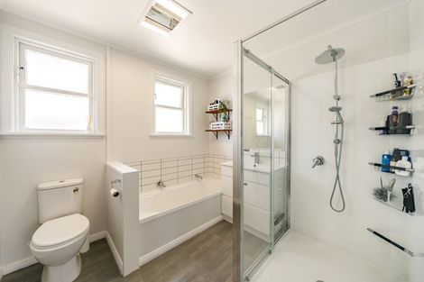 Photo of property in 38 Miro Street, Trentham, Upper Hutt, 5018