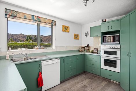 Photo of property in 6 Old Bridge Road, Bridge Hill, Alexandra, 9320