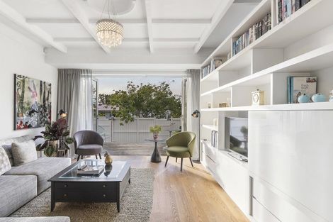 Photo of property in 9 Chester Avenue, Westmere, Auckland, 1022