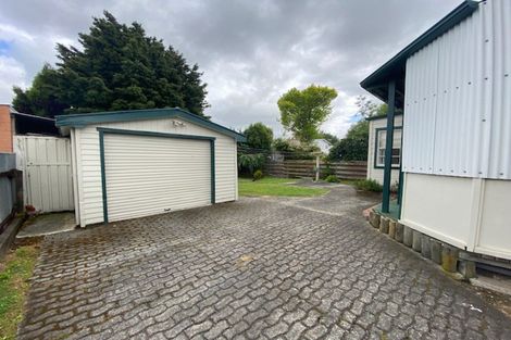 Photo of property in 27 Dahlia Street, Palmerston North, 4410