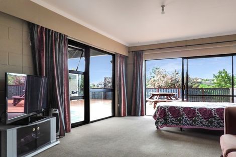 Photo of property in 12 Oakleigh Crescent, Oamaru North, Oamaru, 9400