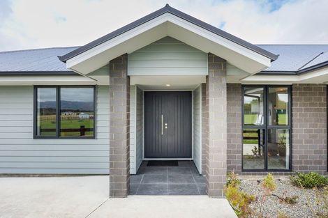 Photo of property in 21 Meavy Lane, Ashhurst, Palmerston North, 4470