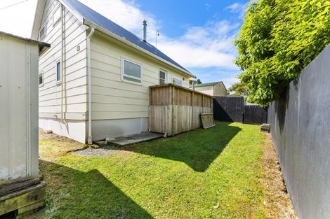 Photo of property in 5-7 Annabell Grove, Haywards, Lower Hutt, 5018