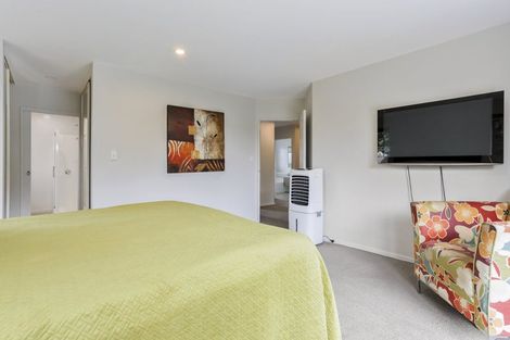 Photo of property in 7 Ambrose Place, Rangiora, 7400