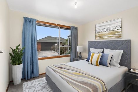 Photo of property in 2/77 Roberta Drive, Somerfield, Christchurch, 8024