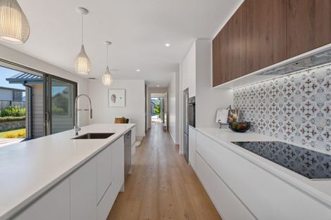 Photo of property in 29 Pounamu Avenue, Albert Town, 9305