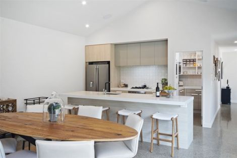 Photo of property in 15 Knoll Rise, Pukekohe, 2120