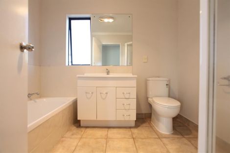 Photo of property in 21 Thomas Road, Flat Bush, Auckland, 2019