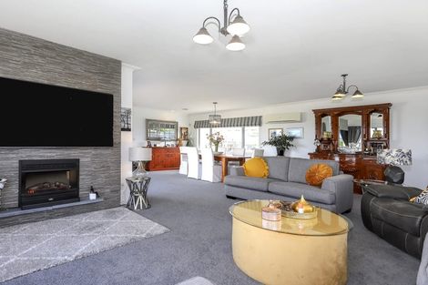 Photo of property in 61 Hamurana Road, Omokoroa, 3114