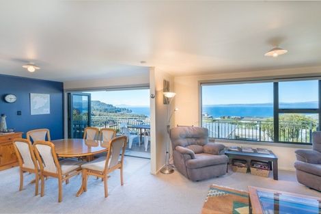 Photo of property in 31 Turangitukua Terrace, Kuratau, Turangi, 3381