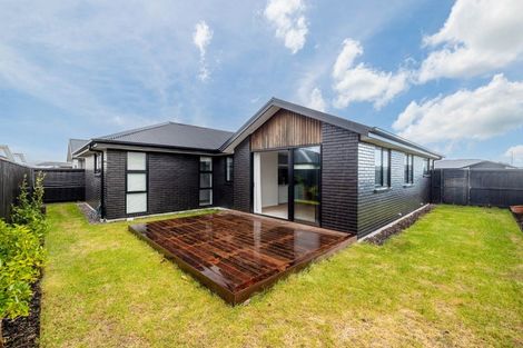 Photo of property in 23 Skibbereen Drive, Halswell, Christchurch, 8025