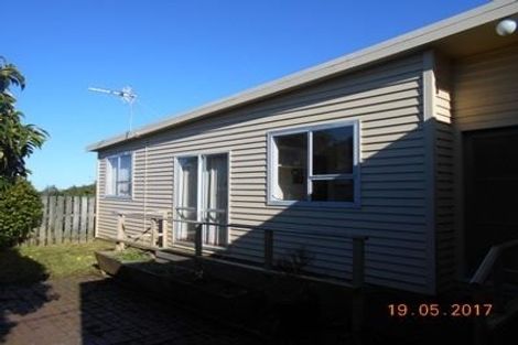 Photo of property in 202 Miromiro Road, Normandale, Lower Hutt, 5010