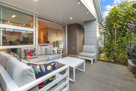Photo of property in 26 Tiria Drive, Papamoa Beach, Papamoa, 3118