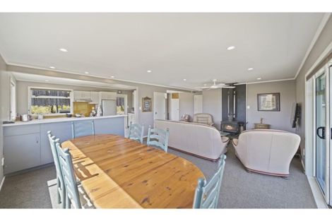 Photo of property in 28 Fielding Road, Awhitu, Waiuku, 2684