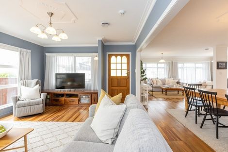 Photo of property in 10 Meeanee Quay, Westshore, Napier, 4110