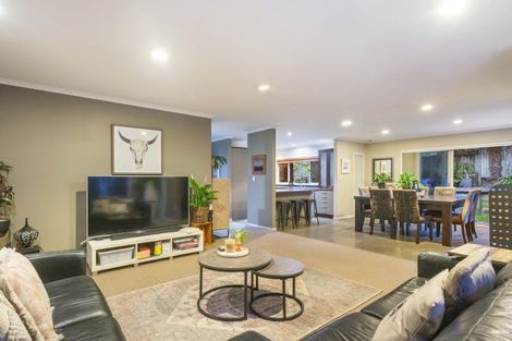 Photo of property in 104 Rowesdale Drive, Ohauiti, Tauranga, 3112