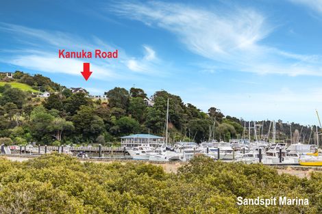 Photo of property in 30 Kanuka Road, Sandspit, Warkworth, 0982