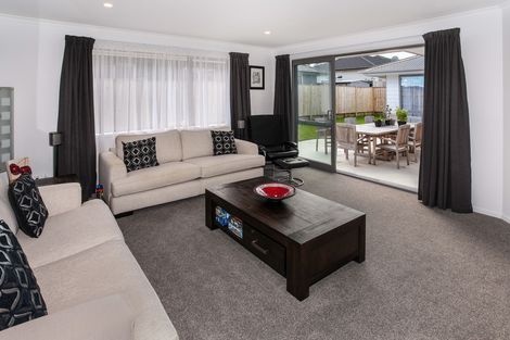 Photo of property in 130 Hillpark Drive, Pokeno, 2402