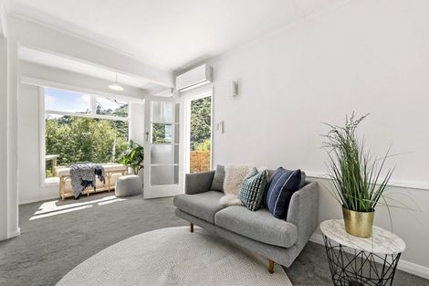 Photo of property in 6 Matai Terrace, Eastbourne, Lower Hutt, 5013