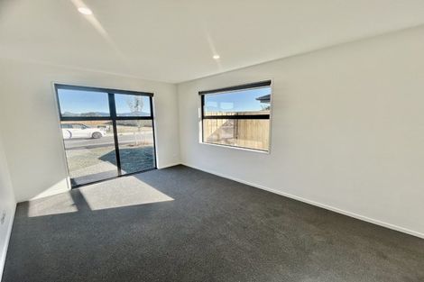 Photo of property in 6 Mehrtens Crescent, Woodend, 7691