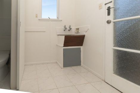 Photo of property in 274 Hillsborough Road, Hillsborough, Auckland, 1042