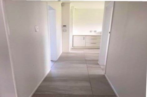 Photo of property in 36 Longburn Road, Henderson, Auckland, 0610