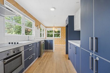 Photo of property in 52 Pitcairn Street, Oakura, 4314