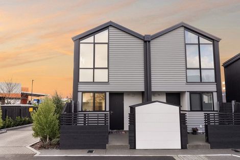Photo of property in 1/27 Harewood Road, Papanui, Christchurch, 8053