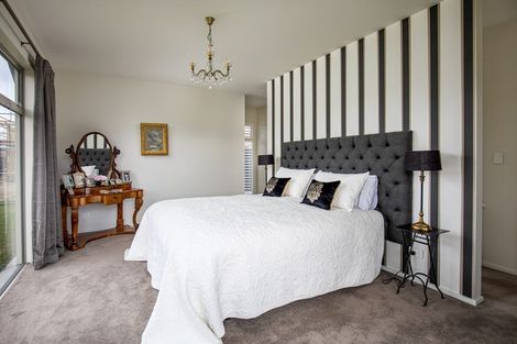 Photo of property in 10 Willoughby Place, Clyde, 9330