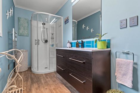 Photo of property in 49 Daniell Street, Solway, Masterton, 5810