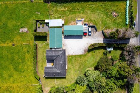 Photo of property in 2062 South Road, Otakeho, Hawera, 4678