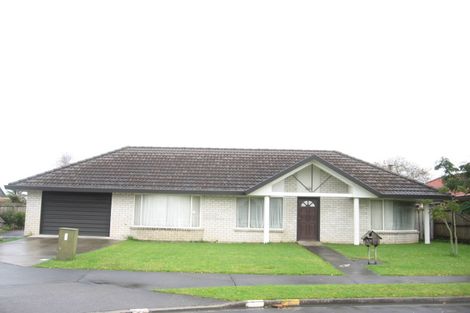 Photo of property in 2/7 Nakhle Place, Manurewa, Auckland, 2105
