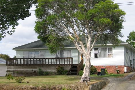 Photo of property in 242 Whitney Street, Blockhouse Bay, Auckland, 0600
