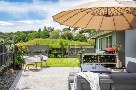 Photo of property in 25 Sunvale Place, Gate Pa, Tauranga, 3112