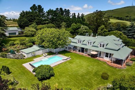 Photo of property in 615 Masterton Castlepoint Road, Te Ore Ore, Masterton, 5886