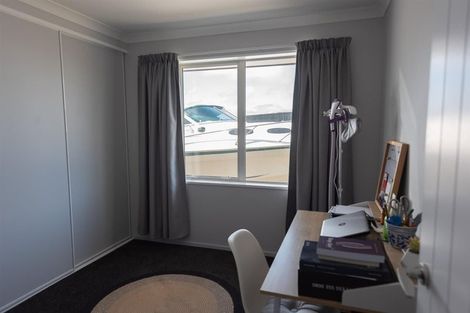 Photo of property in 7 Eric Batchelor Place, Waimate, 7924