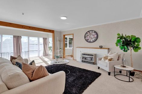 Photo of property in 28 Mears Road, St Andrews, Hamilton, 3200